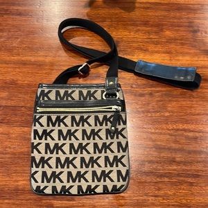 Michael Kors Crossbody Purse